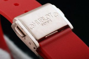 Hublot-Black-Surface-Red-Bracelet-Women-Watches-HB2656-51_1